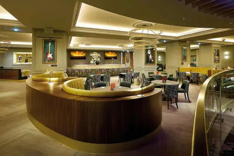 The Cumberland in Londen — foto 9
