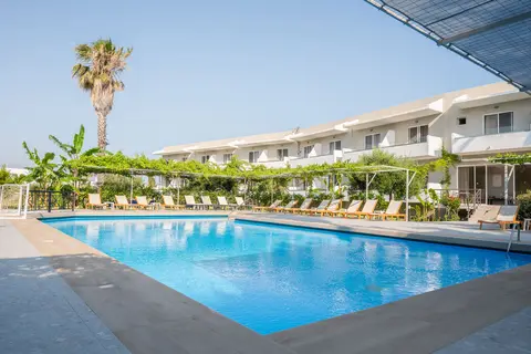Costa Angela Seaside Resort in Lambi