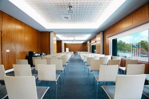 Hotel Acores Lisboa in Almada — foto 18