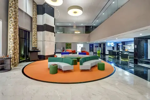 Novotel Sharjah Expo Centre in Sharjah — foto 21