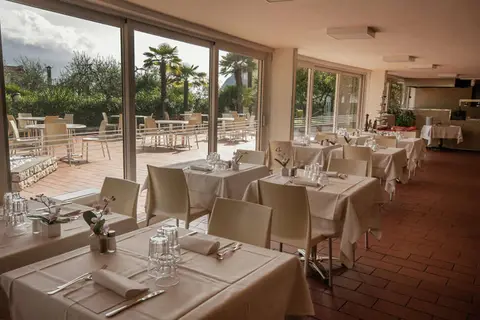 Hotel Royal Village in Limone sul Garda — foto 12