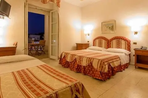 Mariano IV Palace Hotel in Aristanis/Oristano — foto 13