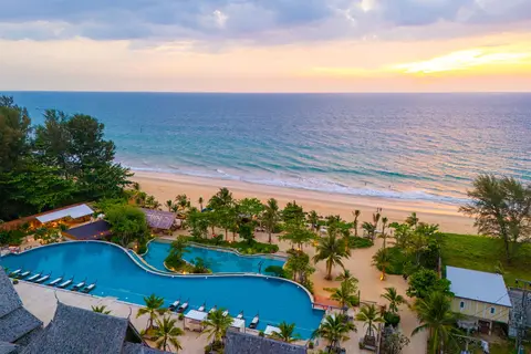 Santhiya Phuket Natai Resort & Spa in โคกกลอย — foto 6