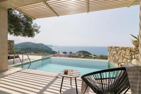 Apolis Villas & Suites Resort in Parga
