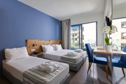 Pollis Hotel in Chersonissos — foto 28