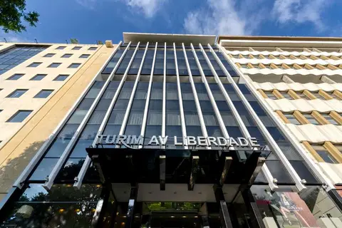 Turim Av Liberdade in Lissabon — foto 8