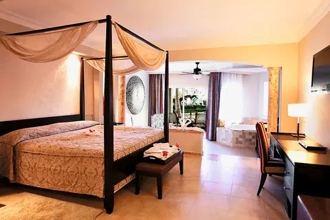 Majestic Elegance Punta Cana Resort - Family Section in Salvaleón de Higüey, foto 5
