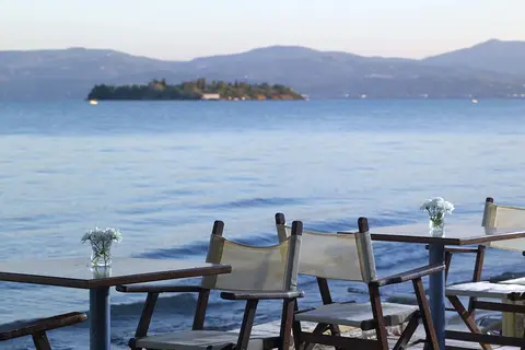 Avantis Suites in Αμάρυνθος — foto 10