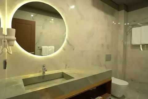 Premium Sunrise Hotel Golem in Golem — foto 14