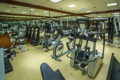 Mahaweli Reach Hotel in Katugasthota — foto 5