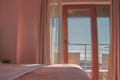 Hotel Nais Beach in Durres — foto 7