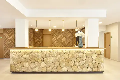 Universal Hotel Castell Royal in Canyamel — foto 23