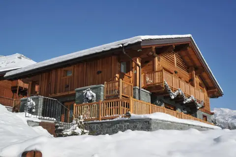 Gresil Residence in Ayas