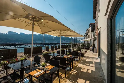 Vila Gale Porto Ribeira in Porto