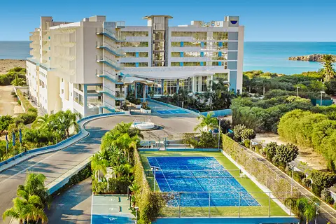 NissiBlu Beach Resort in Ayia Napa — foto 17