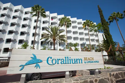Corallium Beach by Lopesan Hotels in San Agustín — foto 27