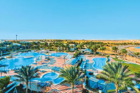 Jaz Lamaya Resort in Mini Souk