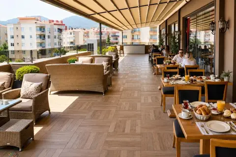 Svalinn Hotel in Gaziemir — foto 21