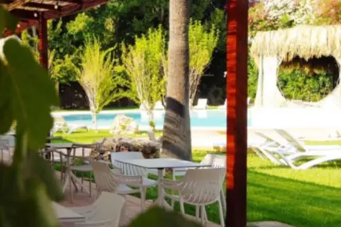 Tu & Me Resort in Gandia — foto 8