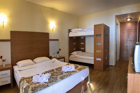 Hotel Omer Prime Holiday Resort & Spa in Kuşadası, foto 18
