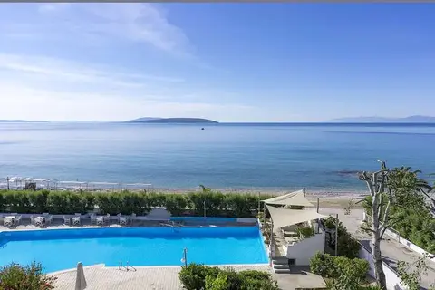 The Grove Seaside Hotel in Δημοτική Ενότητα Ασίνης