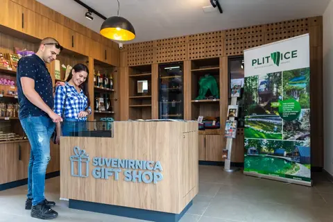 Plitvice Holiday Resort in Rakovica — foto 13