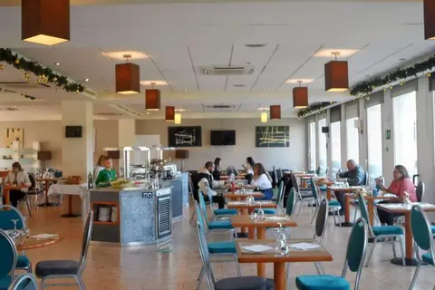 Travelodge Barcelona del Vallès in Barbera Del Valles — foto 24