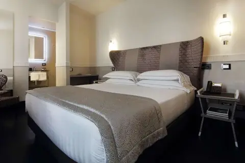 Mood Suites Tritone in Rome — foto 2