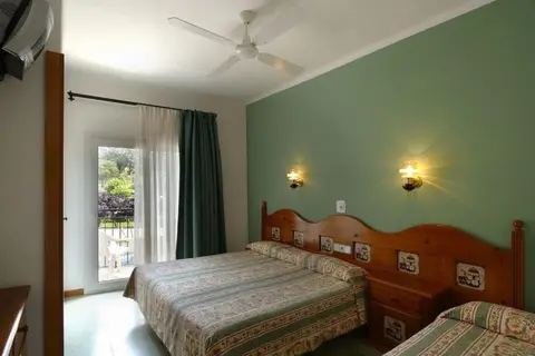 Hotel Ninays in Lloret de Mar — foto 11