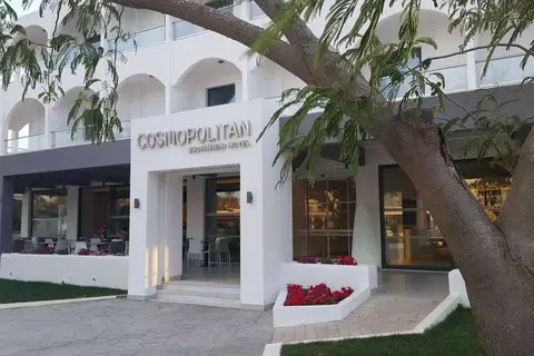 Cosmopolitan in Λάμπη — foto 10