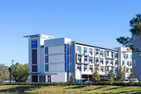 Tryp by Wyndham Orlando in Williamsburg