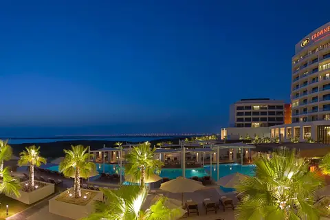 Crowne Plaza Abu Dhabi - Yas Island in جزيرة ياس — foto 2