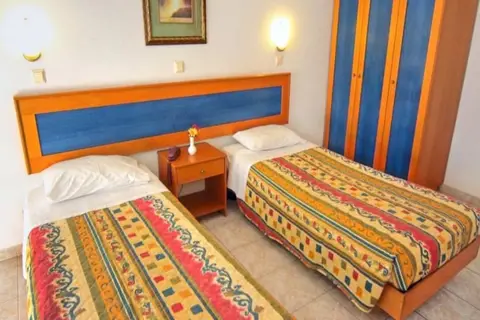 Appartementen Kassandra in Ιαλυσός — foto 25