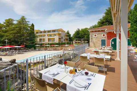 Garden Suites Umag Plava Laguna in Bašanija — foto 28