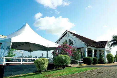 Torarica Resort in Rainville