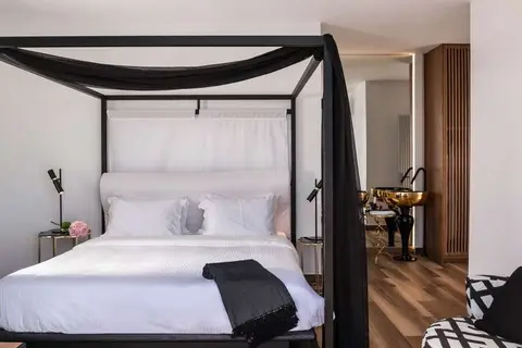Nefeles Luxury Suites in Thira Municipal Unit, foto 22