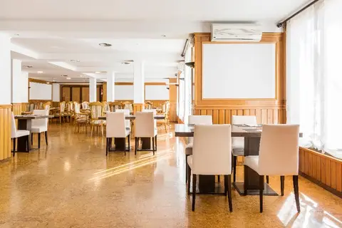 Hotel ILUNION Las Lomas in Mérida