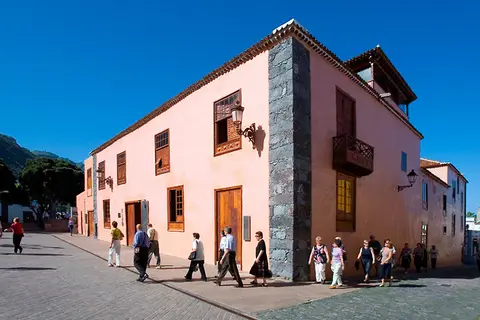 LIVVO La Quinta Roja in Garachico