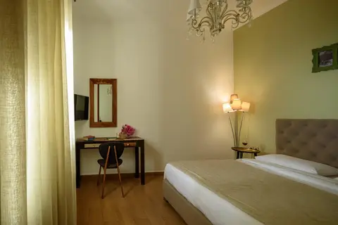 Santorini Suite Home in Φηρά Θήρας — foto 27