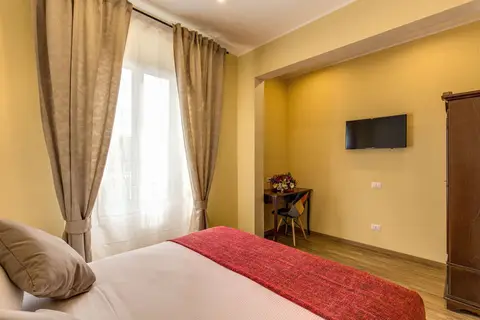Top Floor Colosseo Guesthouse in Rome — foto 24