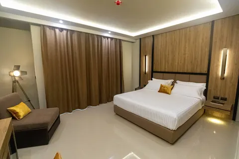 Kraal Hotel in Vlora — foto 15