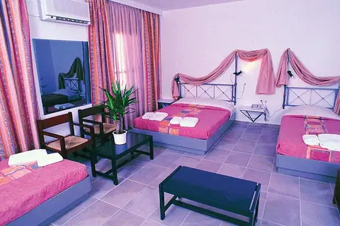 Kalisti Hotel & Suites in Φηρά Θήρας — foto 12