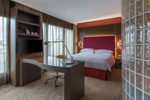 Hilton Geneva Hotel & Conference Centre in Le Grand-Saconnex — foto 12
