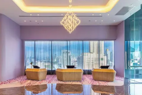 Queensland Hotel Bangkok in Bangkok — foto 9