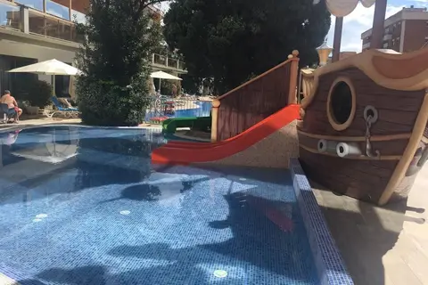 Hotel Bon Repos in Calella — foto 12