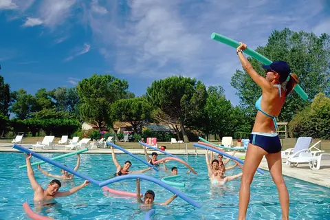 Camping Les Rives Du Luberon in Cheval-Blanc — foto 26