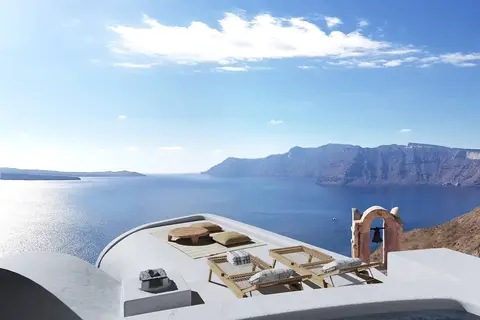 Armenaki Santorini in Pizza Santorini