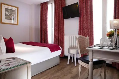 Hôtel Plaza Elysées in Parijs