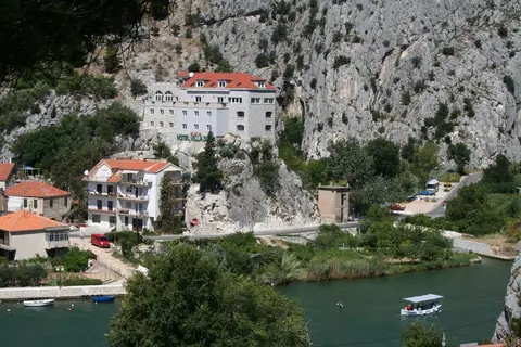 Villa Dvor in Omis — foto 2