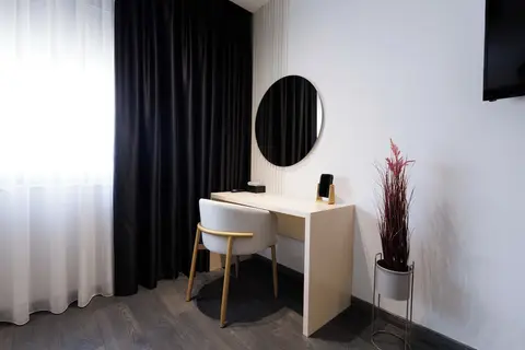 Destiny Hotel in Tirana — foto 15